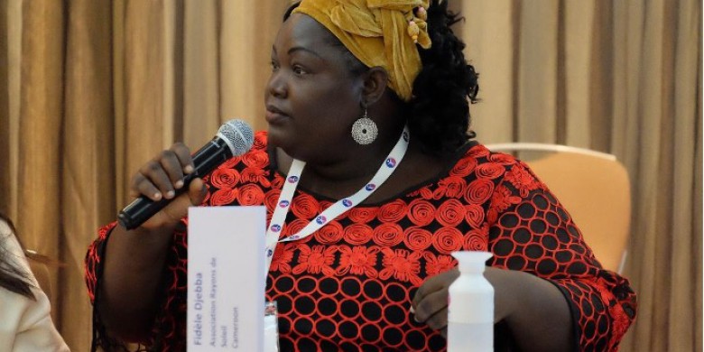  Légende : Fidèle Djebba s'exprimant lors de la conférence annuelle de la CSPPS 2019 à Addis-Abeba, en décembre 2019. Crédit : Cordaid.  